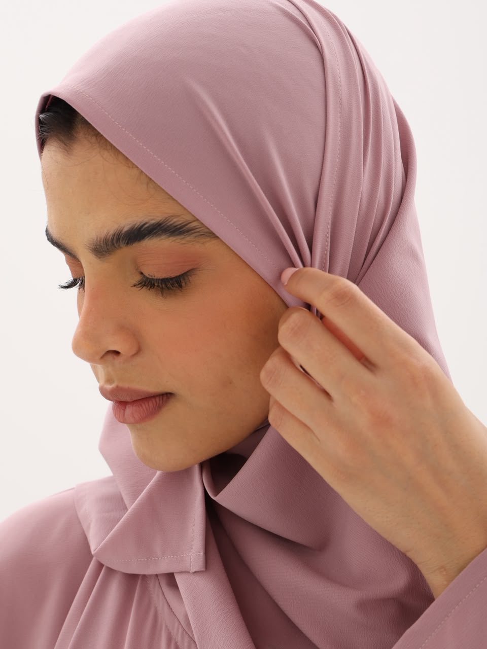 Close-up of the attached hooded scarf